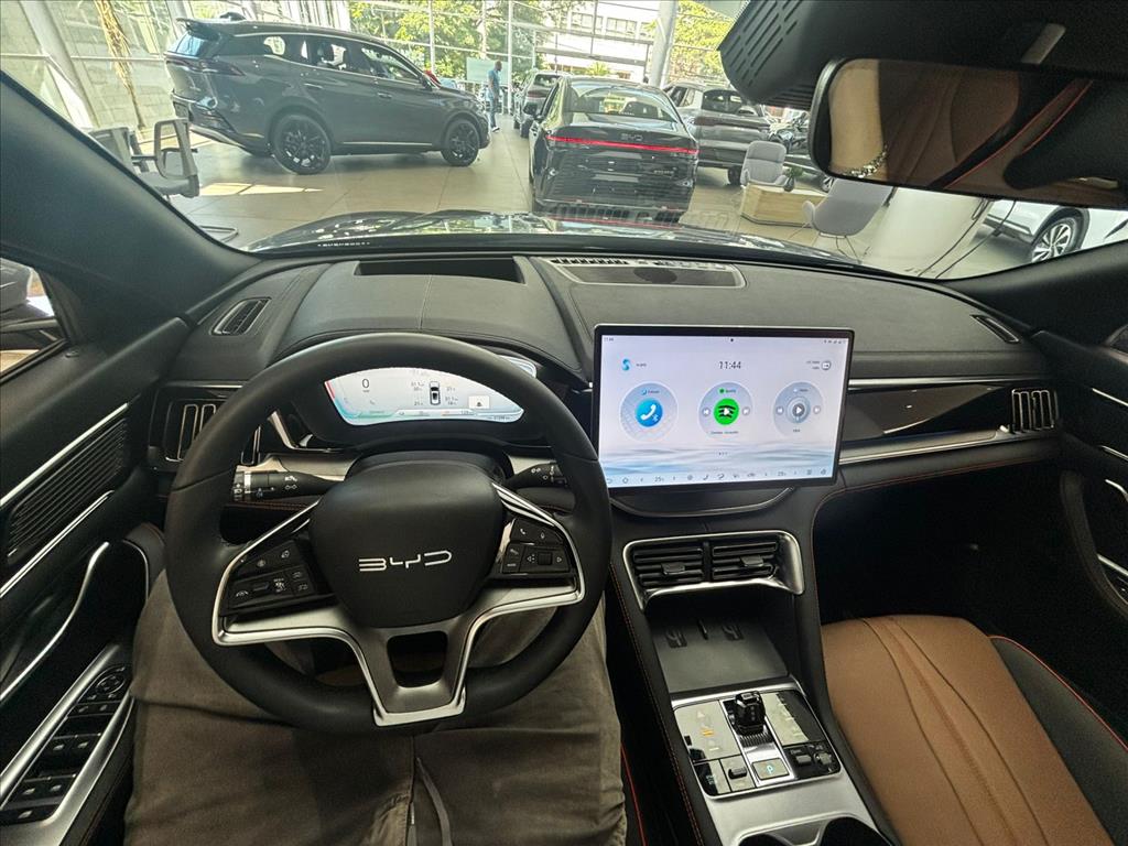 SONG PLUS 1.5 DM-I HÍBRIDO AUTOMÁTICO3