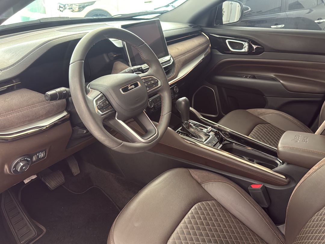 COMMANDER 2.0 TD380 TURBO DIESEL OVERLAND AT97