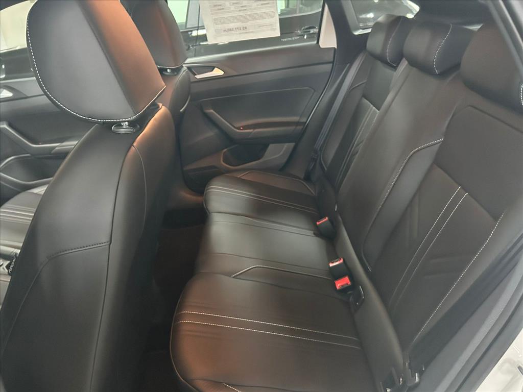 NIVUS 1.0 200 TSI TOTAL FLEX HIGHLINE AUTOMÁTICO5