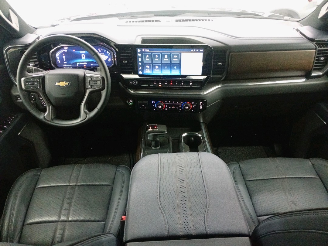 SILVERADO 5.3 V8 GASOLINA 1500 HIGH COUNTRY 4X4 AUTOMÁTICO7