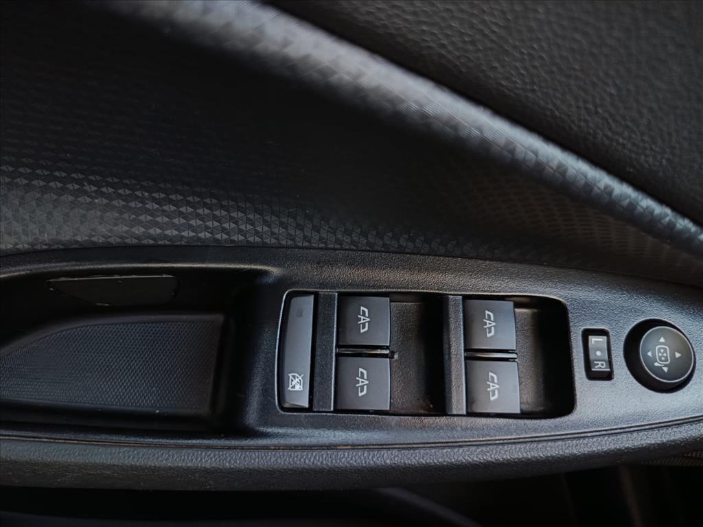 ONIX PLUS 1.0 TURBO FLEX LT AUTOMÁTICO10