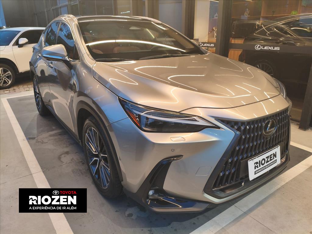 NX 450h+ 2.5 PHEV AWD CVT0