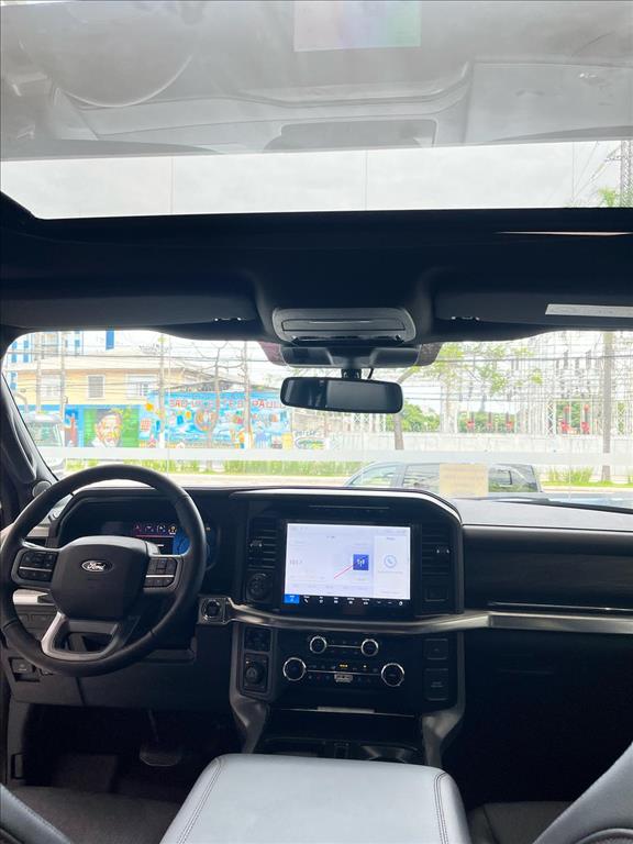 Ford-F-150-5.0 V8 GASOLINA CD LARIAT FX4 AUTOMÁTICO