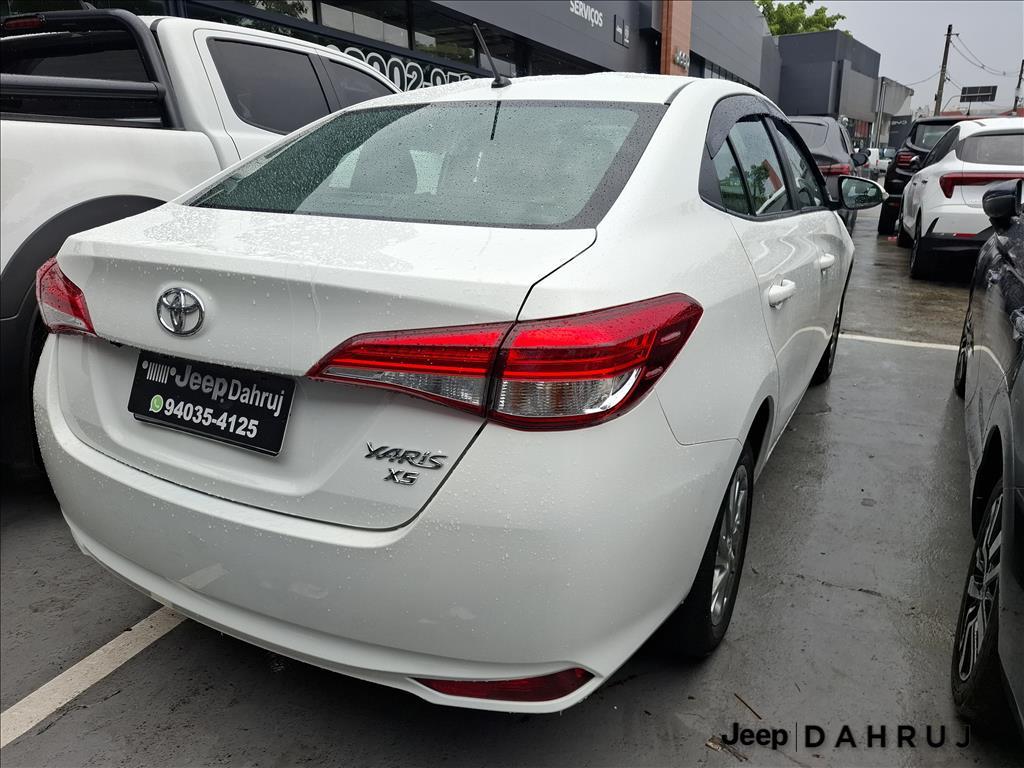 YARIS 1.5 16V FLEX SEDAN XS CONNECT MULTIDRIVE5
