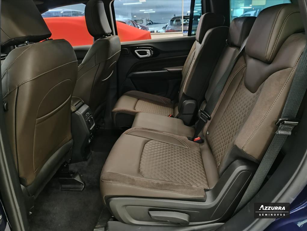 COMMANDER 2.2 TURBO DIESEL OVERLAND AT915