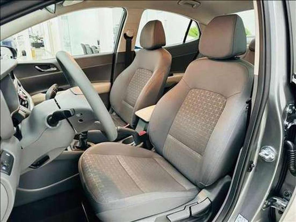 Hyundai-HB20S-1.0 12V FLEX LIMITED MANUAL