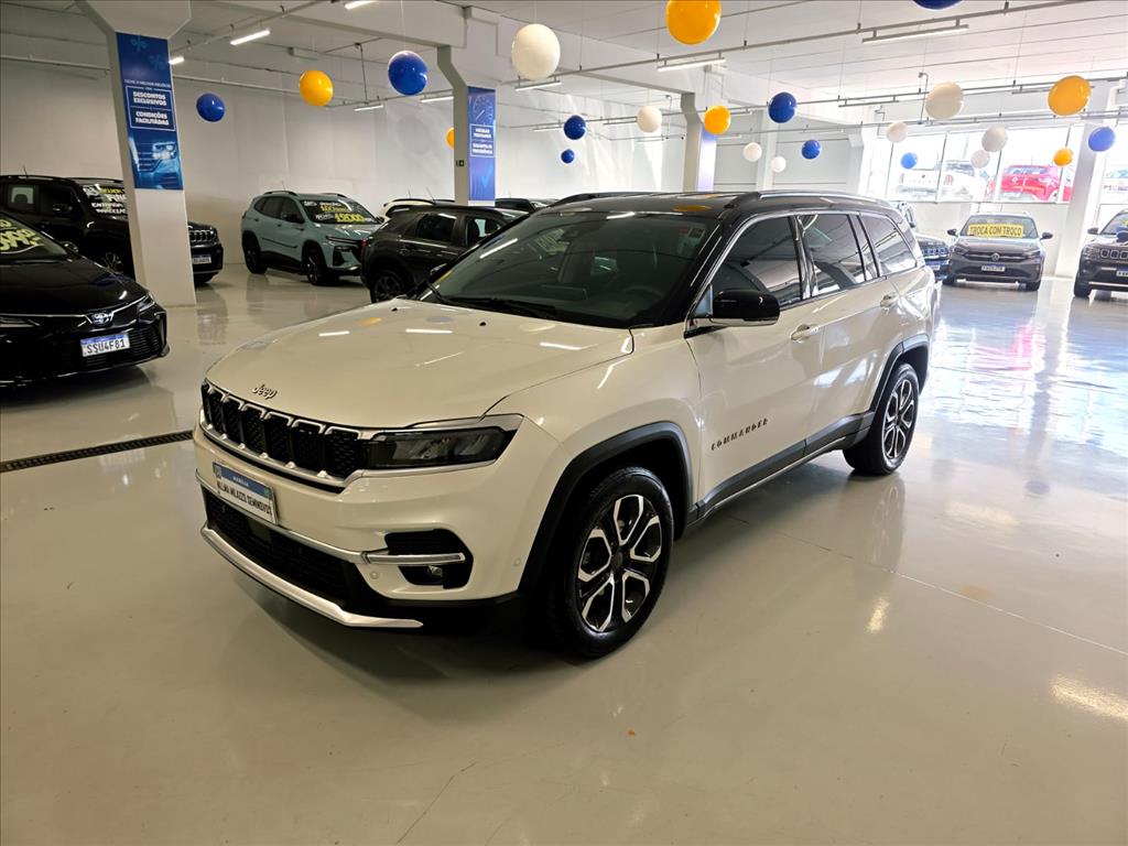 COMMANDER 1.3 T270 TURBO FLEX LIMITED AT6