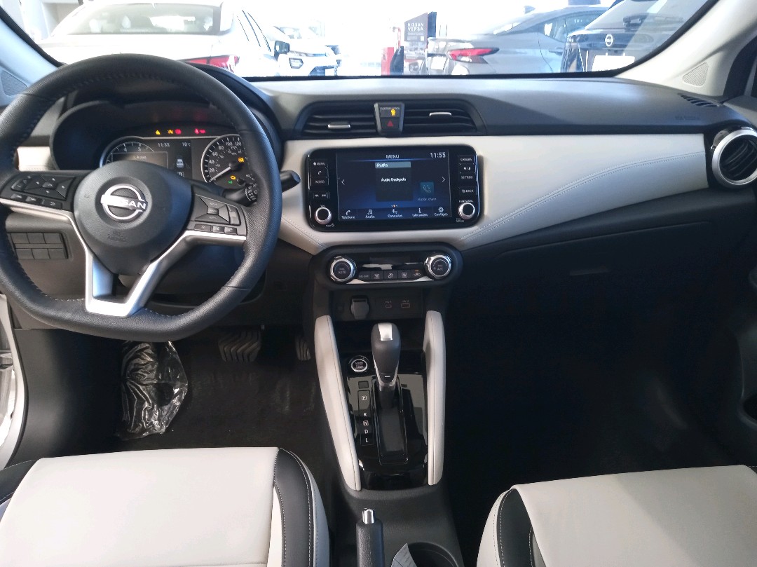 VERSA 1.6 16V FLEX EXCLUSIVE XTRONIC6