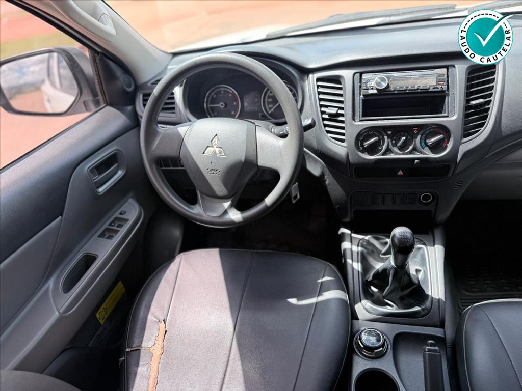 L200 TRITON 2.4 16V TURBO DIESEL GL CD 4X4 MANUAL8