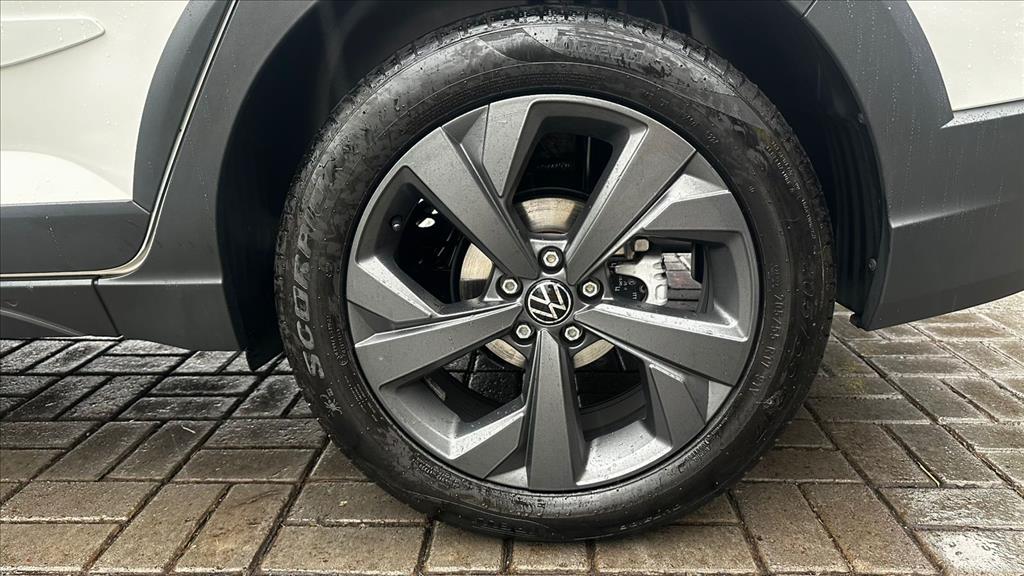 NIVUS 1.0 200 TSI TOTAL FLEX COMFORTLINE AUTOMÁTICO9