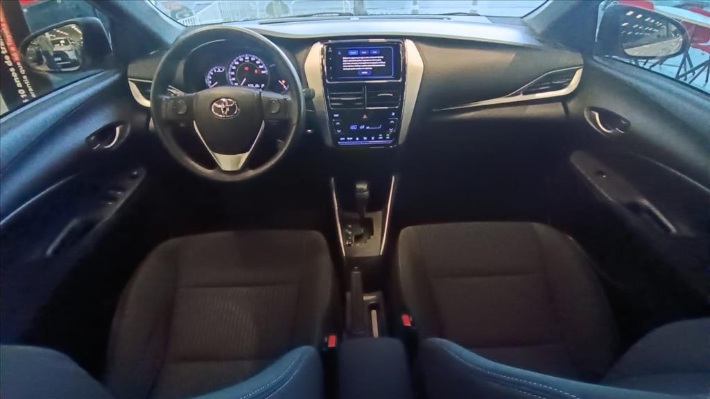 YARIS 1.5 16V FLEX XL PLUS CONNECT MULTIDRIVE9