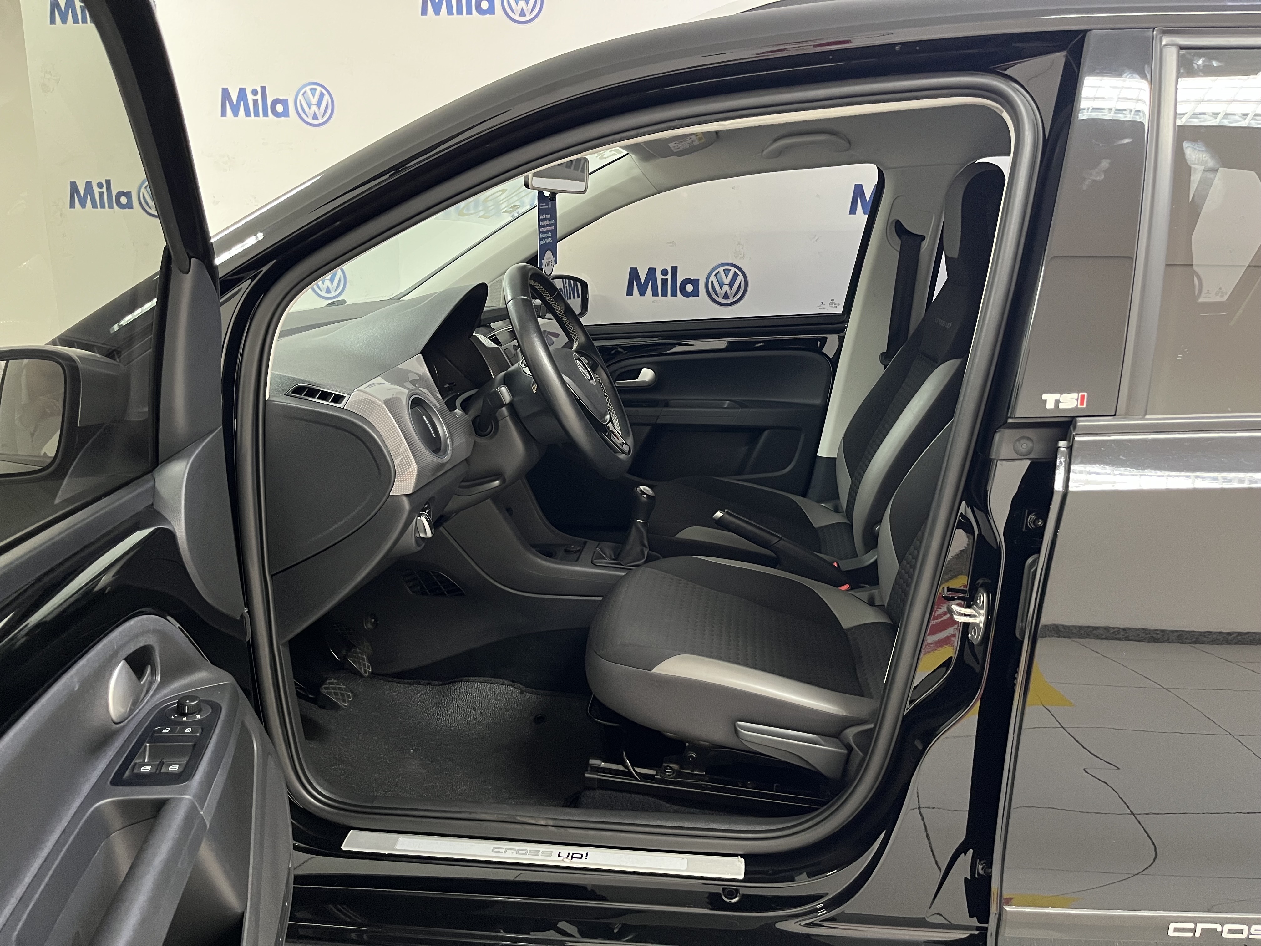 CROSS UP 1.0 TSI 12V FLEX 4P MANUAL4