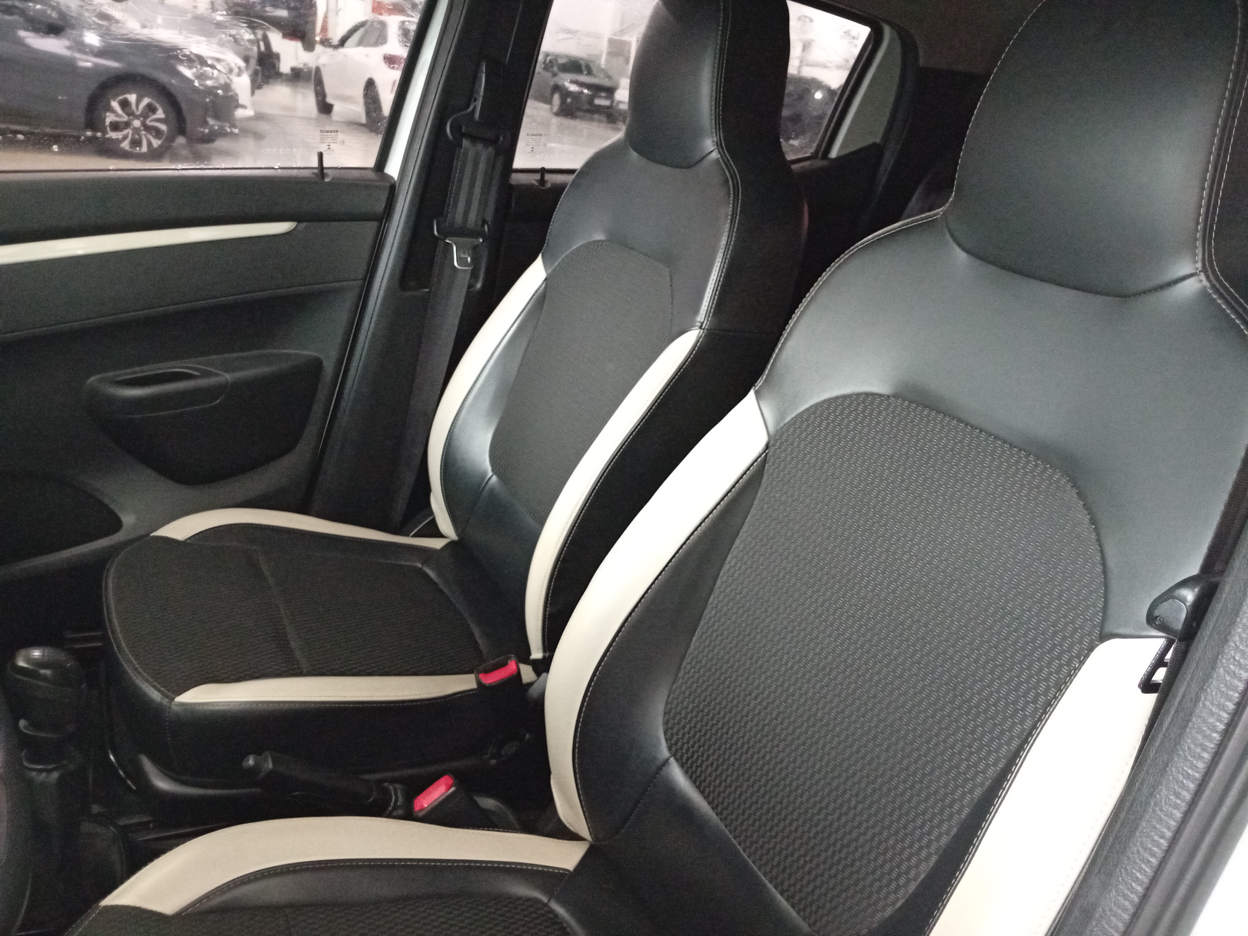 KWID 1.0 12V SCE FLEX INTENSE MANUAL11