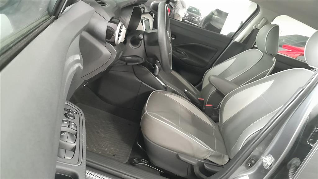 Nissan-VERSA-1.6 16V FLEX ADVANCE XTRONIC