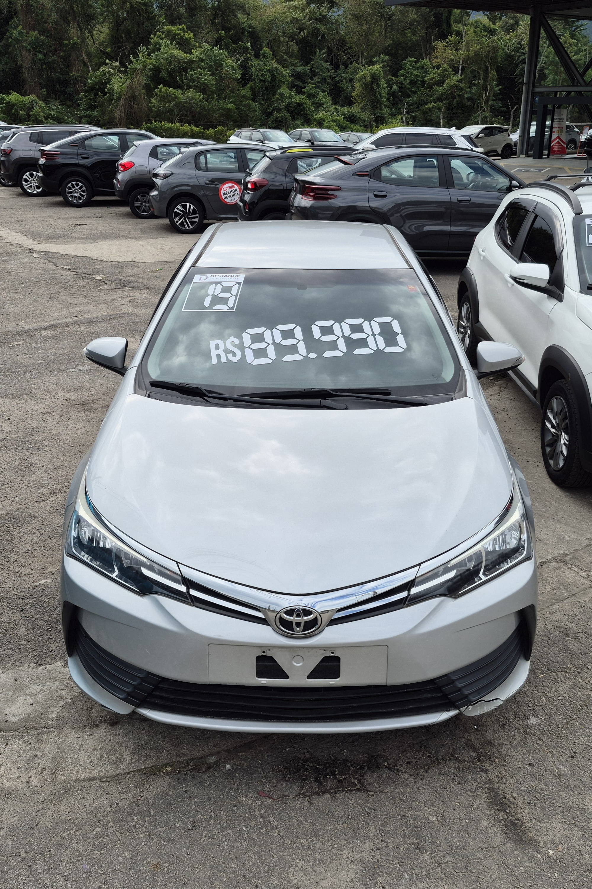 Foto ilustrativa do carro