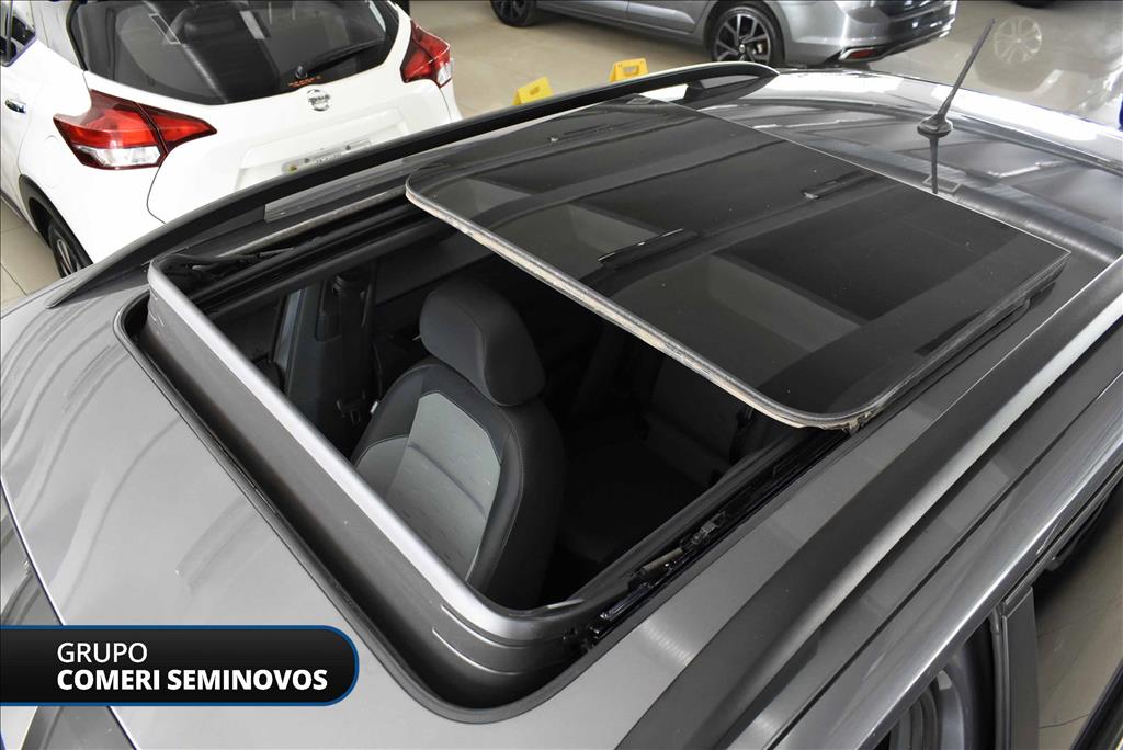 T-CROSS 1.0 200 TSI TOTAL FLEX COMFORTLINE AUTOMÁTICO4