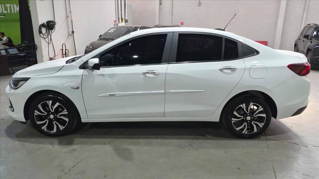 ONIX PLUS 1.0 TURBO FLEX PREMIER AUTOMÁTICO2