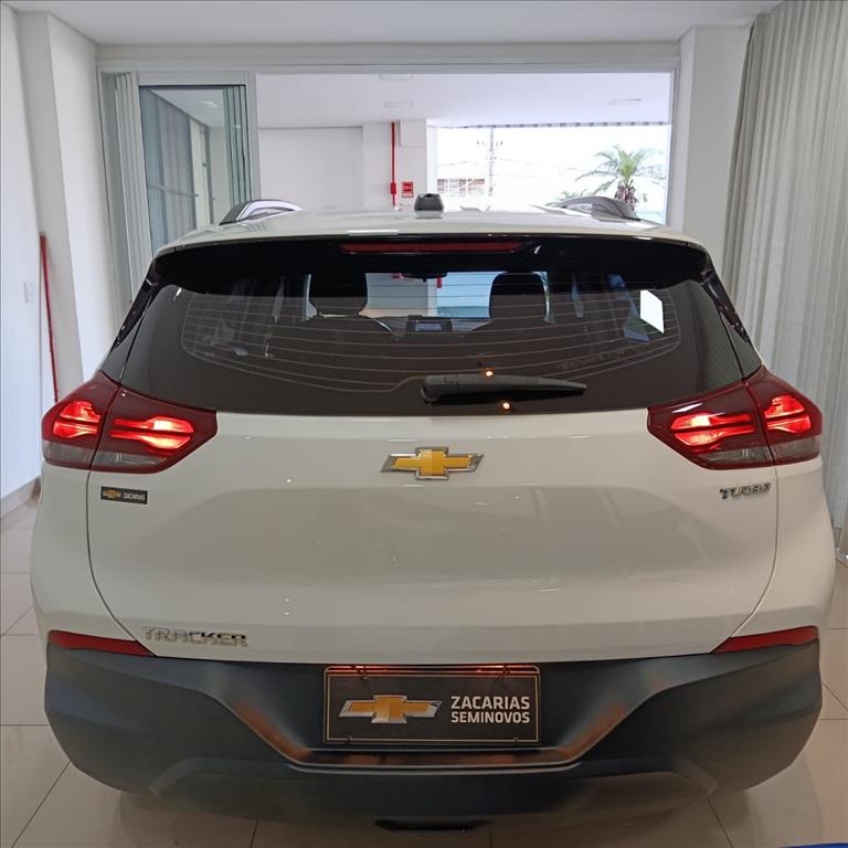 TRACKER 1.0 TURBO FLEX AUTOMÁTICO3