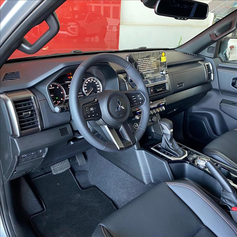 Mitsubishi-TRITON-2.4 BITURBO DIESEL CD KATANA 4X4 AUTOMÁTICO