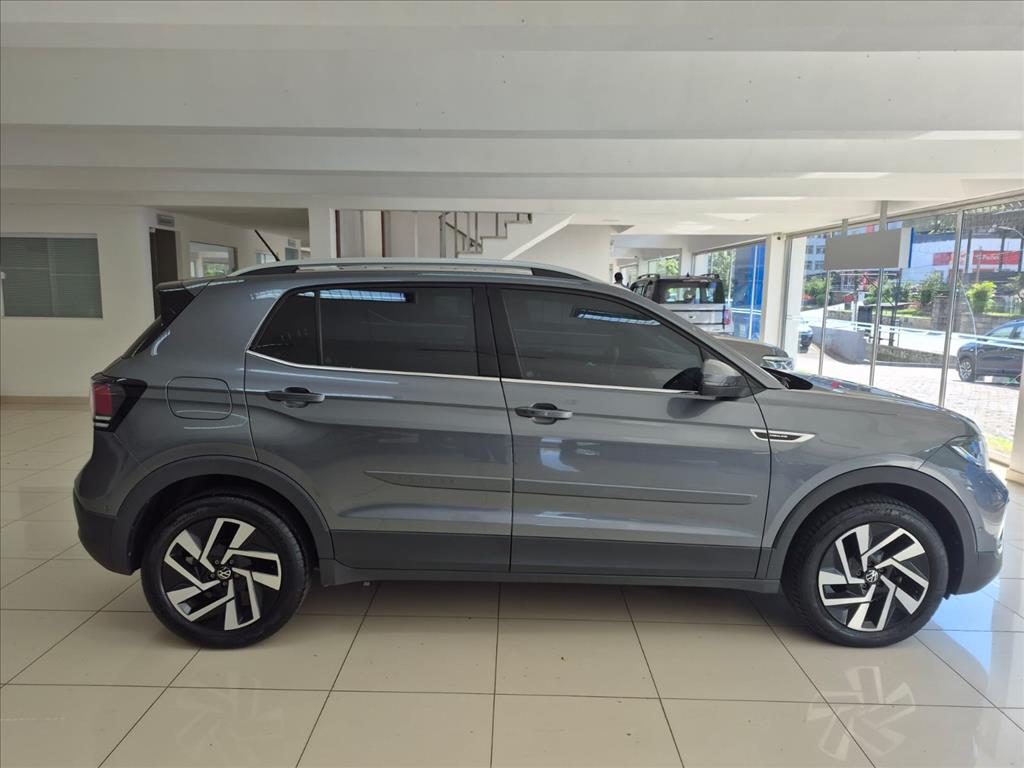 T-CROSS 1.4 250 TSI TOTAL FLEX HIGHLINE AUTOMÁTICO1