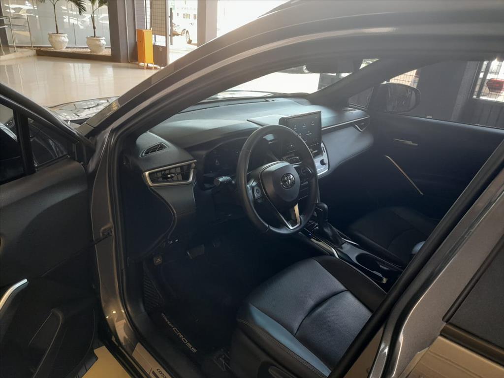COROLLA CROSS 2.0 VVT-IE FLEX XRE DIRECT SHIFT