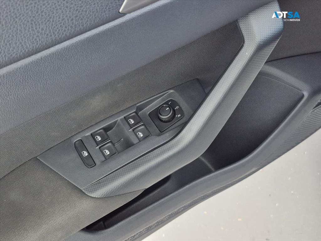 VOLKSWAGEN NIVUS 1.0 200 TSI TOTAL FLEX COMFORTLINE AUTOMÁTICO