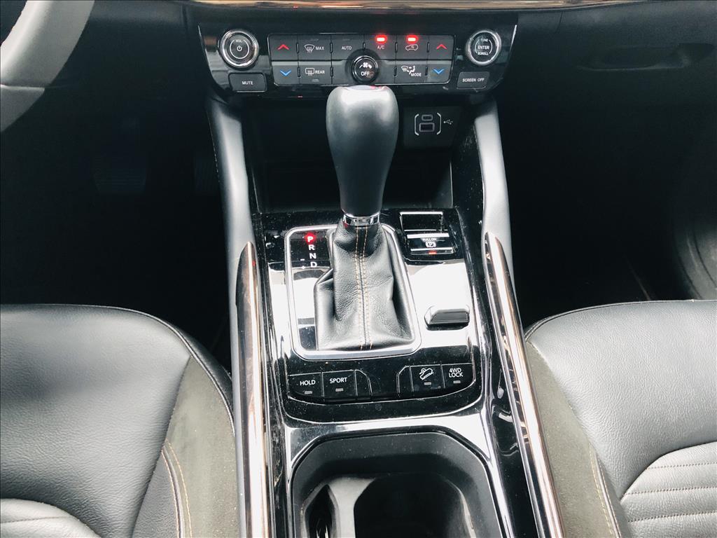 COMMANDER 2.0 TD380 TURBO DIESEL LIMITED AT9