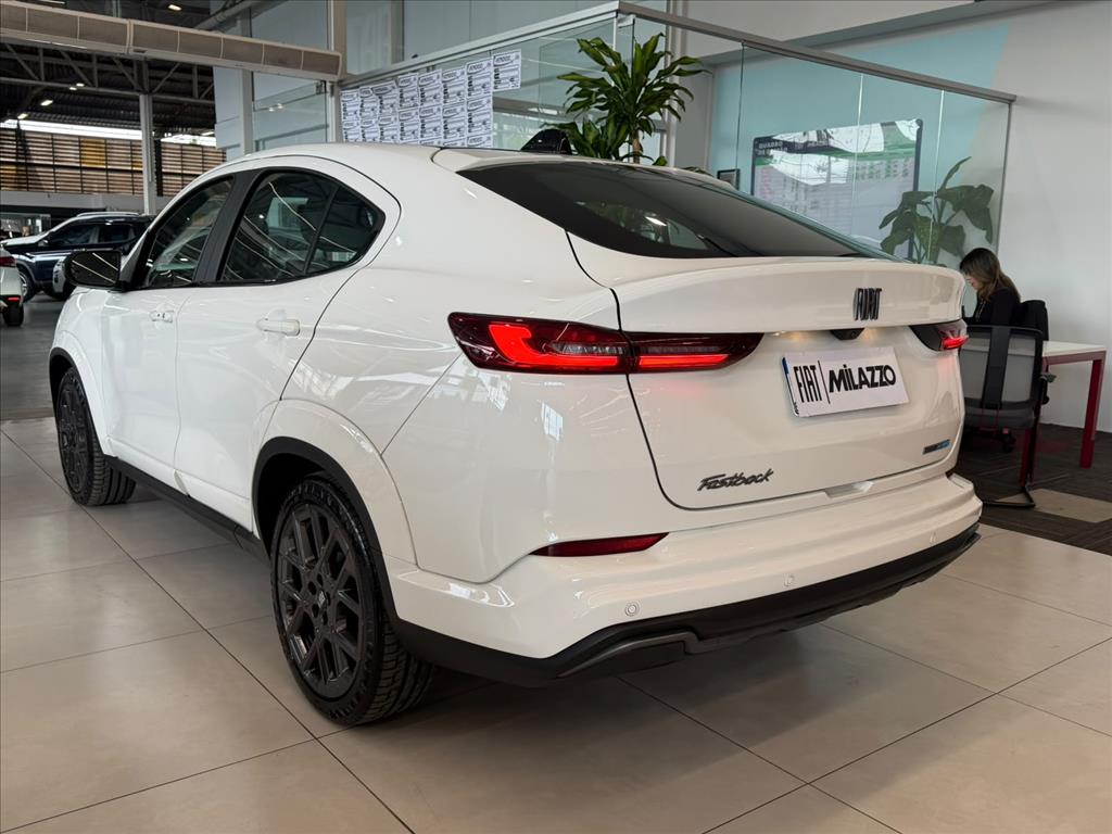 FASTBACK 1.0 TURBO 200 HYBRID IMPETUS CVT2