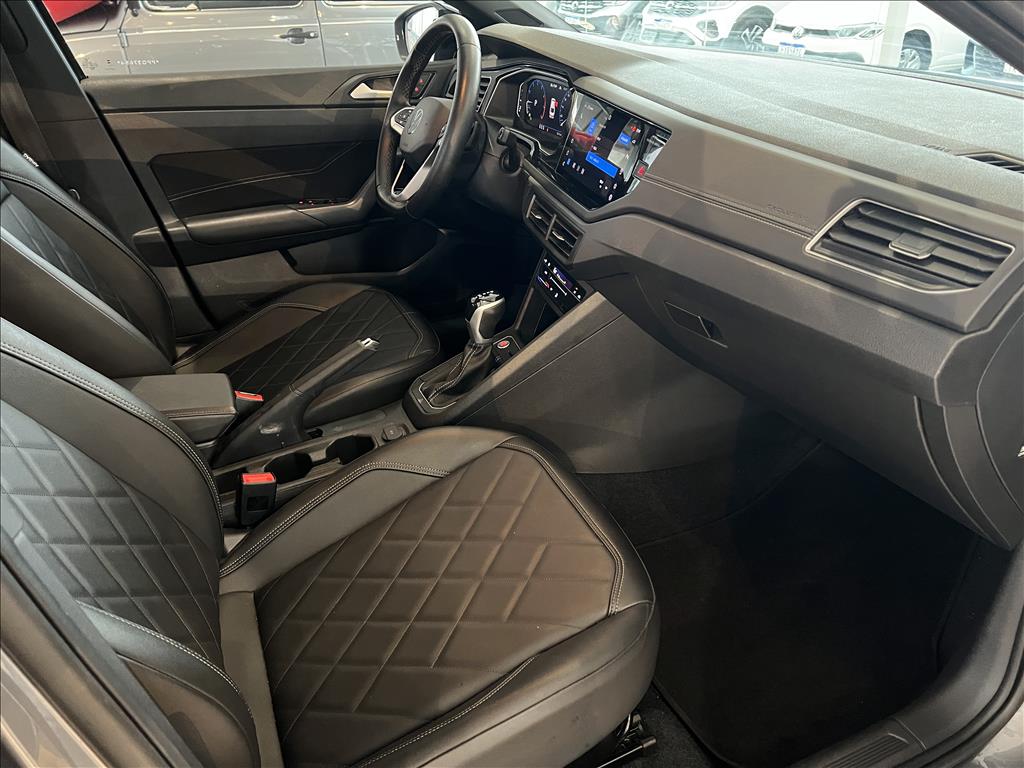 VIRTUS 1.4 250 TSI EXCLUSIVE AUTOMÁTICO15
