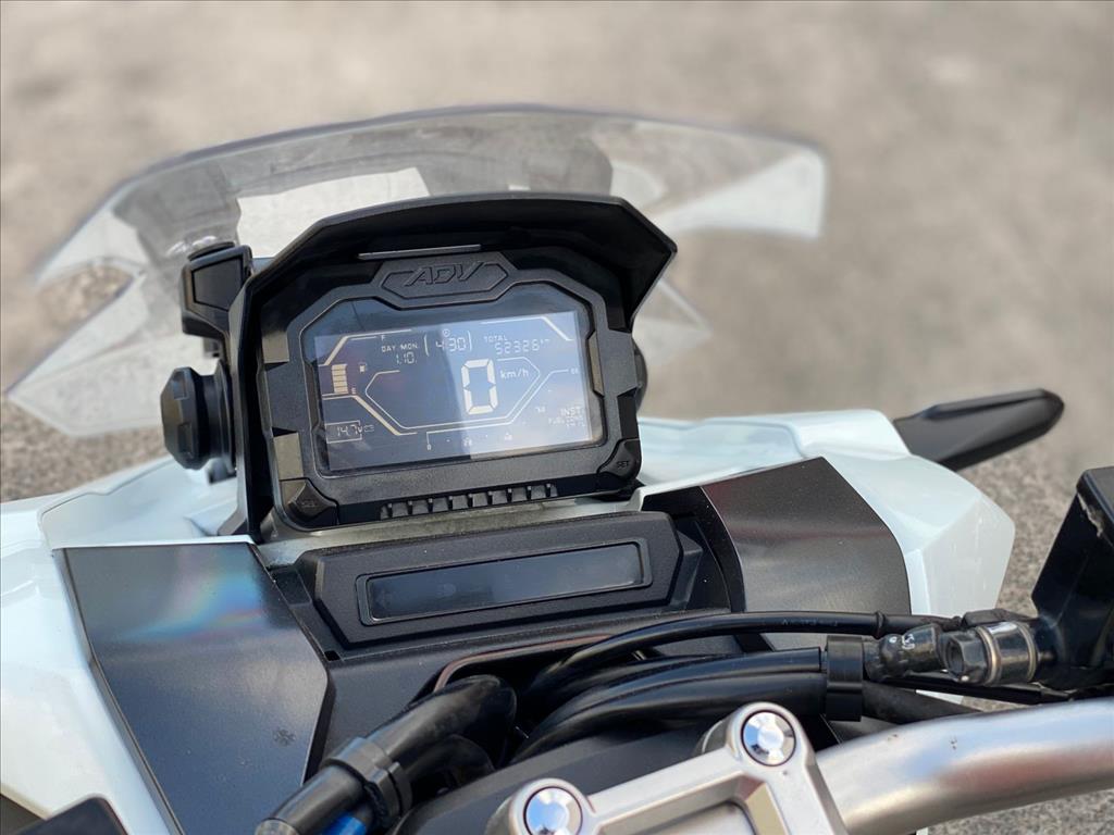 HONDA ADV foto 6