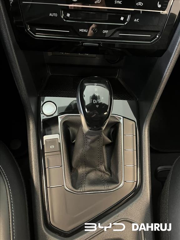 TAOS 1.4 250 TSI TOTAL FLEX HIGHLINE AUTOMÁTICO6