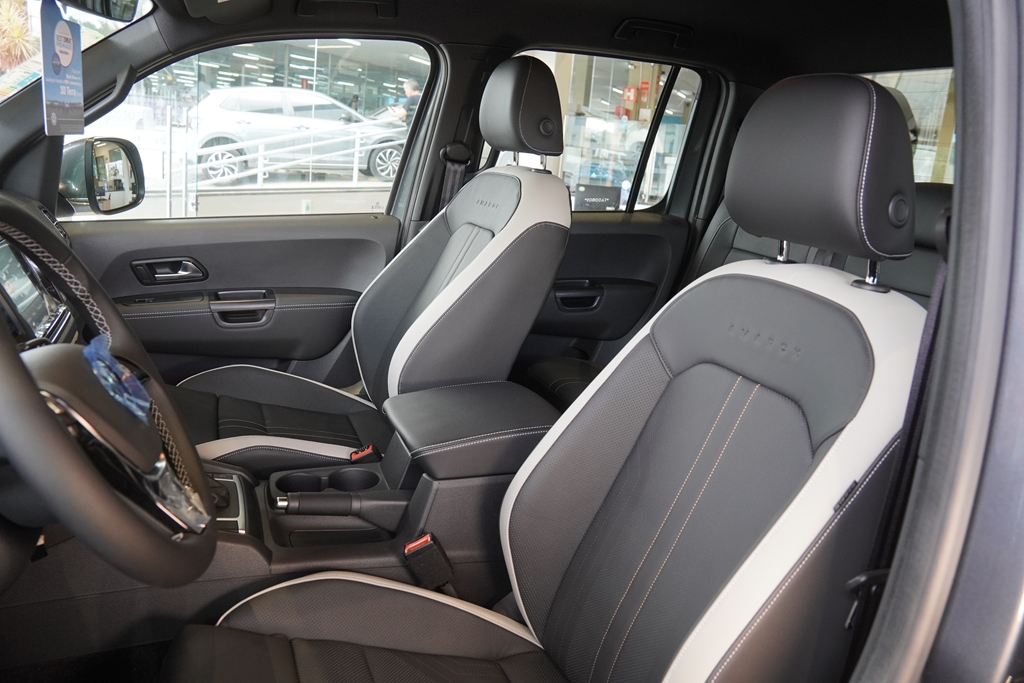 AMAROK 3.0 V6 TDI DIESEL HIGHLINE CD 4MOTION AUTOMÁTICO8