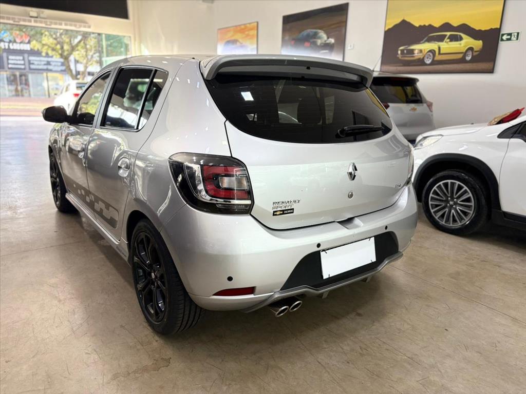 SANDERO 2.0 16V HI-FLEX RS MANUAL5