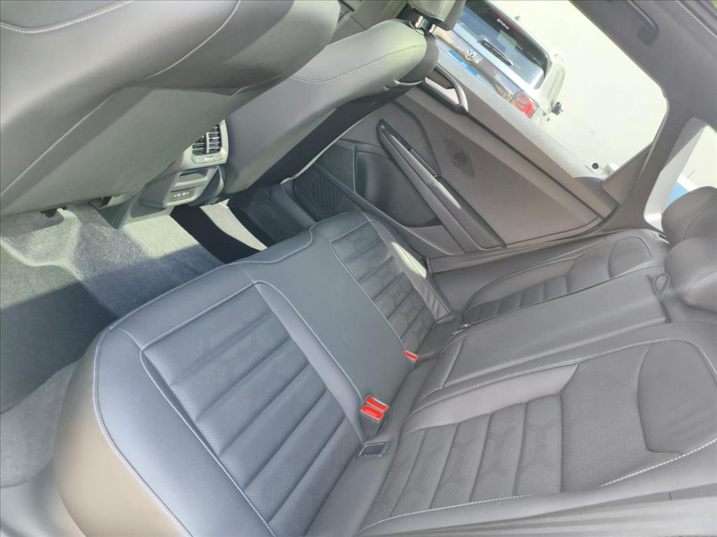 TAOS 1.4 250 TSI TOTAL FLEX HIGHLINE AUTOMÁTICO17