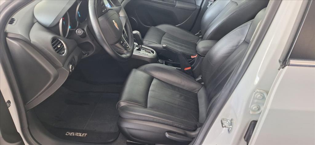 CRUZE 1.8 LT 16V FLEX 4P MANUAL8