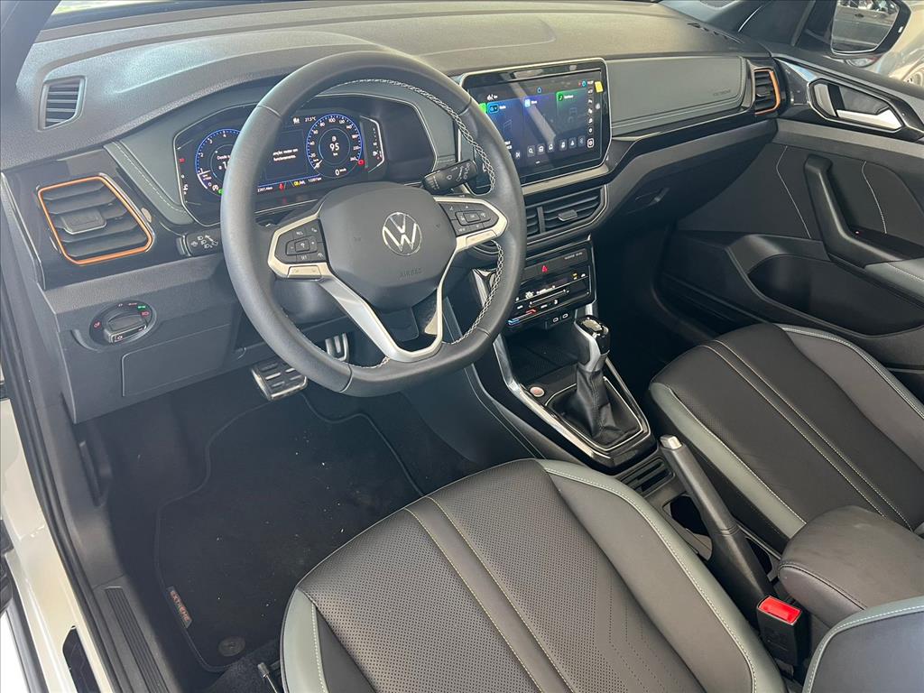 T-CROSS 1.4 250 TSI TOTAL FLEX EXTREME AUTOMÁTICO14