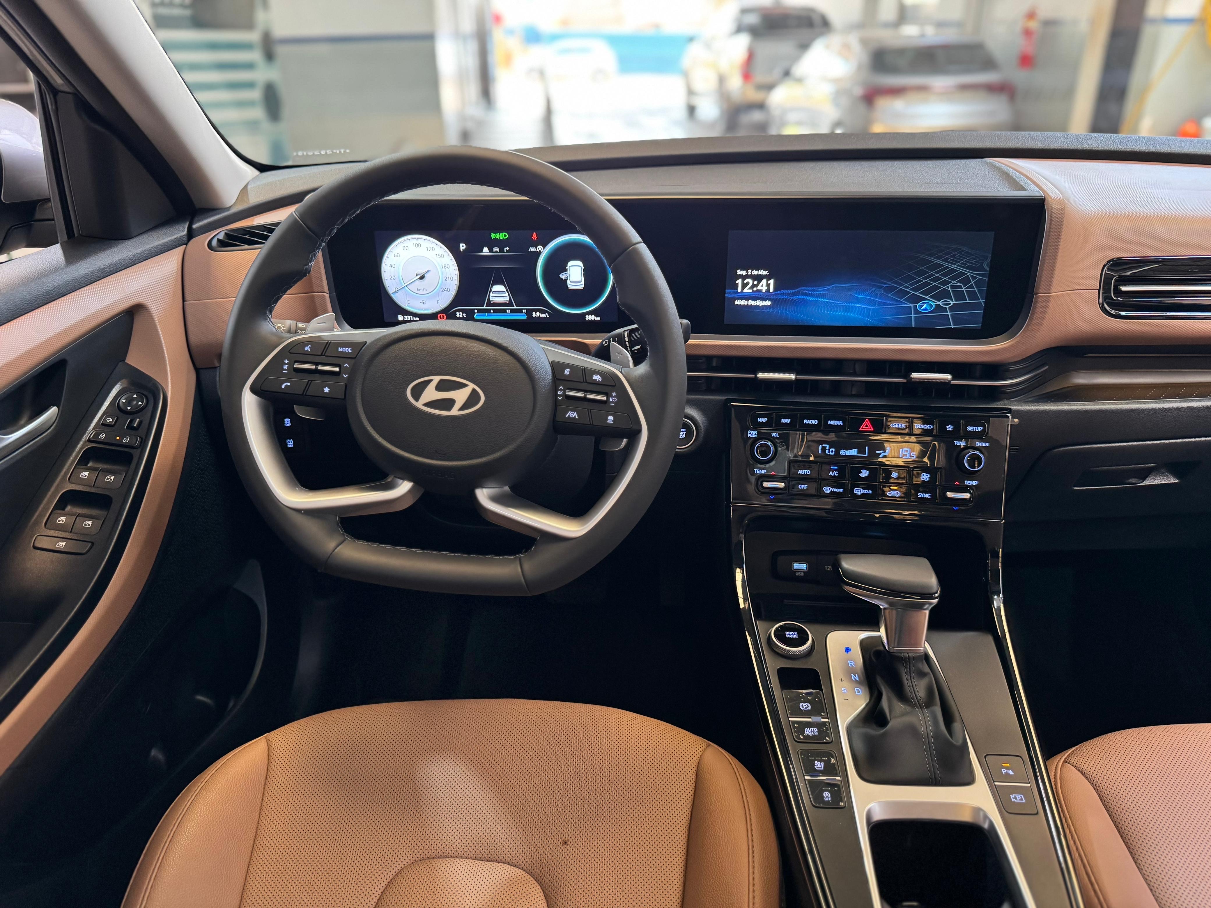 Hyundai-CRETA-1.0 TGDI FLEX PLATINUM AUTOMÁTICO