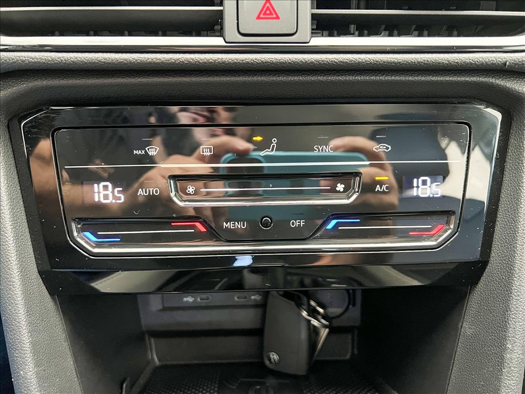 TAOS 1.4 250 TSI TOTAL FLEX COMFORTLINE AUTOMÁTICO15