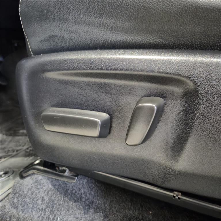 HILUX 2.8 D-4D TURBO DIESEL CD SRX 4X4 AUTOMÁTICO15