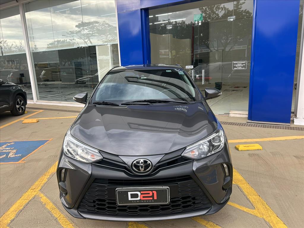 Toyota-YARIS-1.5 16V FLEX SEDAN XS CONNECT MULTIDRIVE