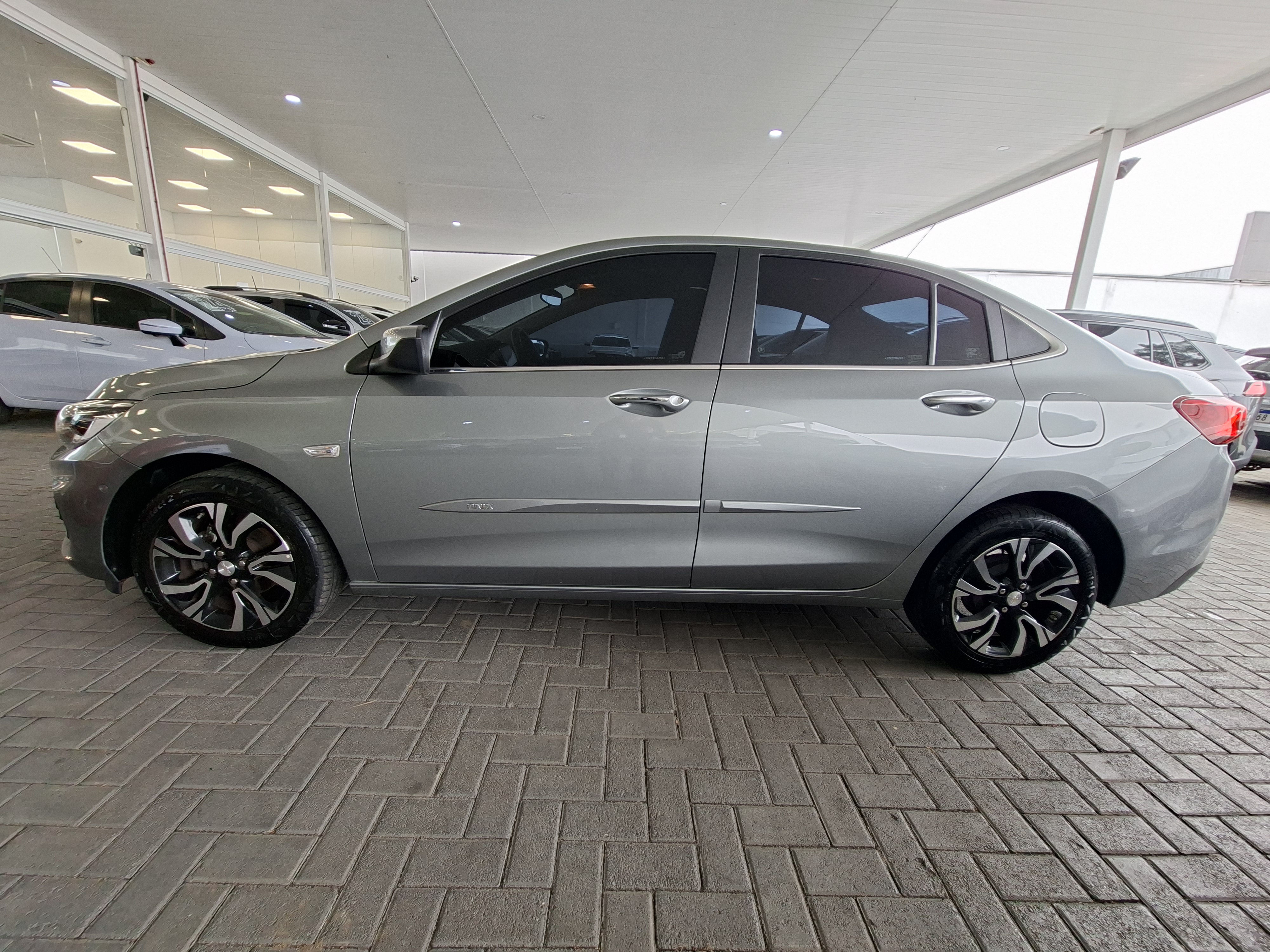 ONIX PLUS 1.0 TURBO FLEX PREMIER AUTOMÁTICO8