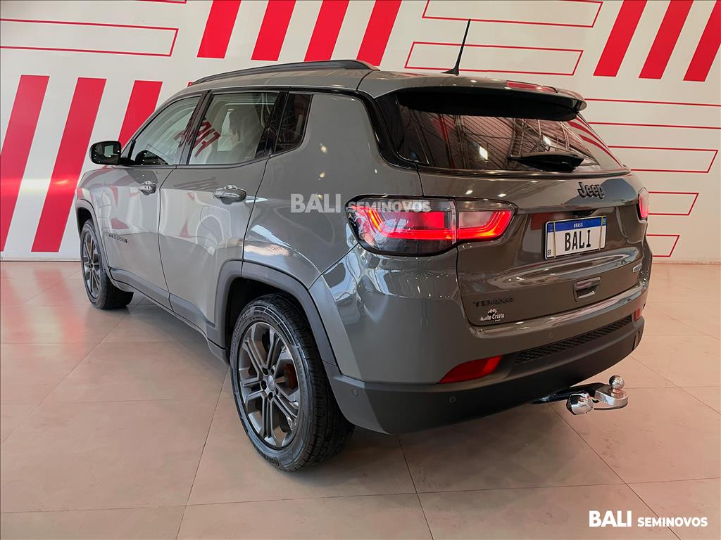 COMPASS 2.0 TD350 TURBO DIESEL LONGITUDE AT95