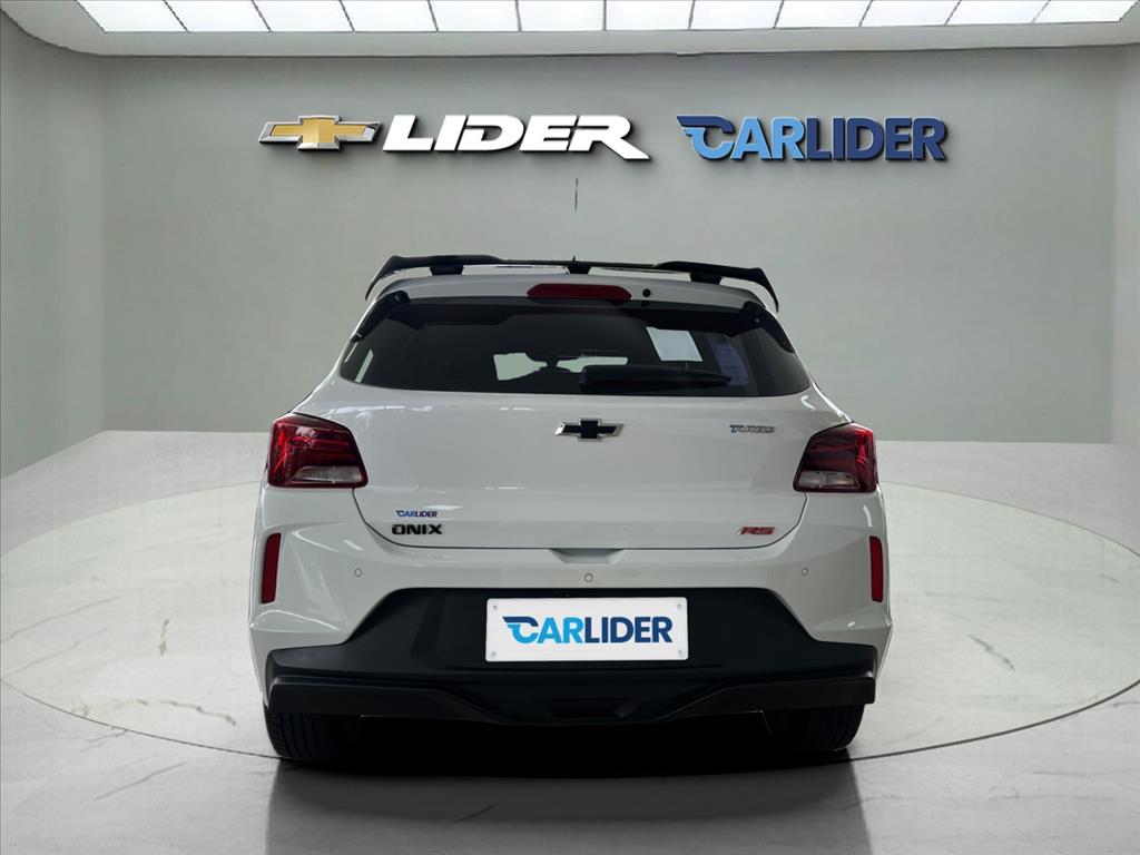 ONIX 1.0 TURBO FLEX RS AUTOMÁTICO4