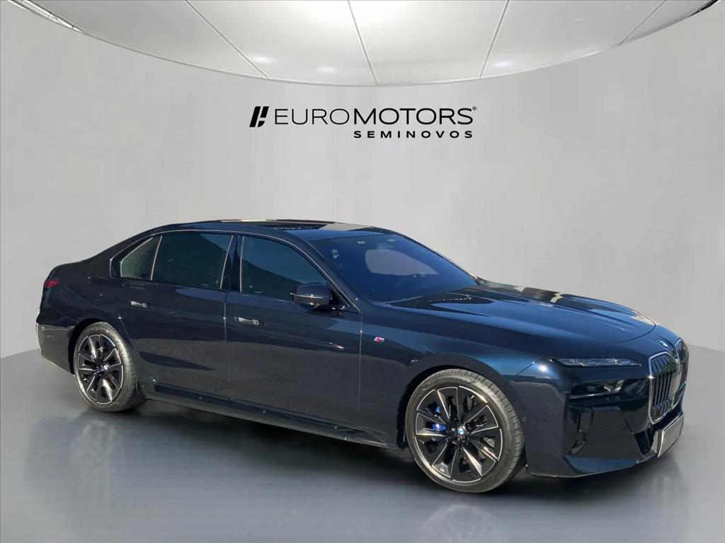 BMW-i7-ELÉTRICO XDRIVE60 M SPORT