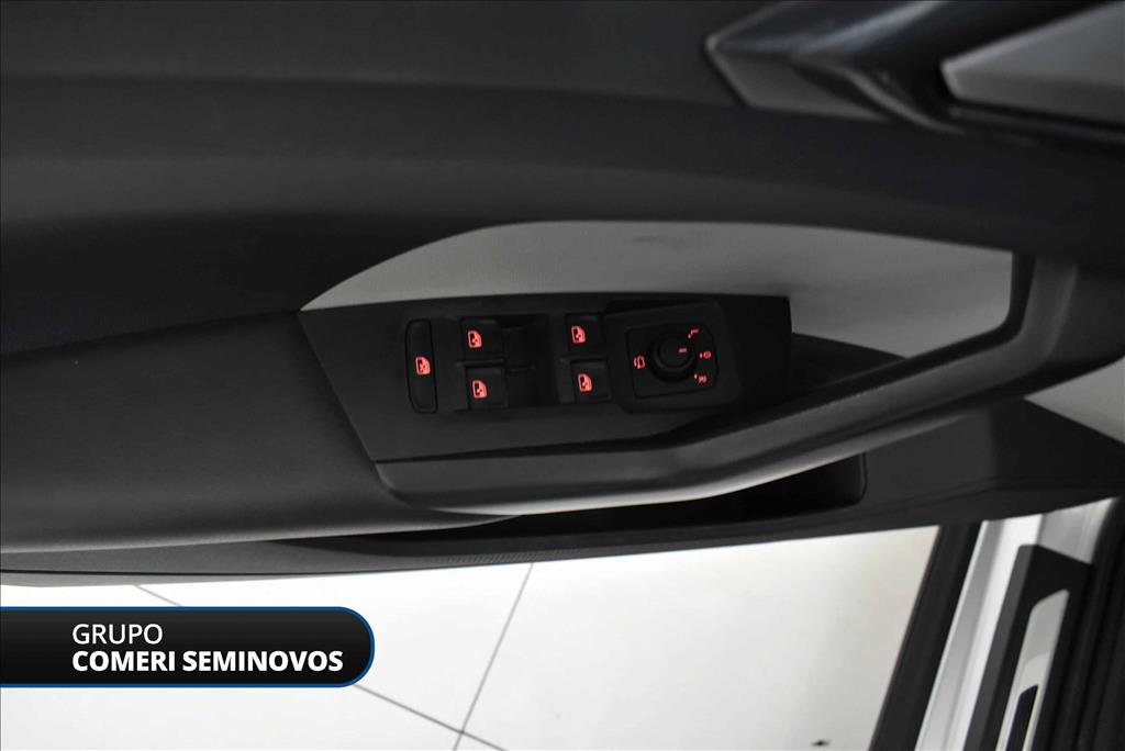 T-CROSS 1.4 250 TSI TOTAL FLEX HIGHLINE AUTOMÁTICO18