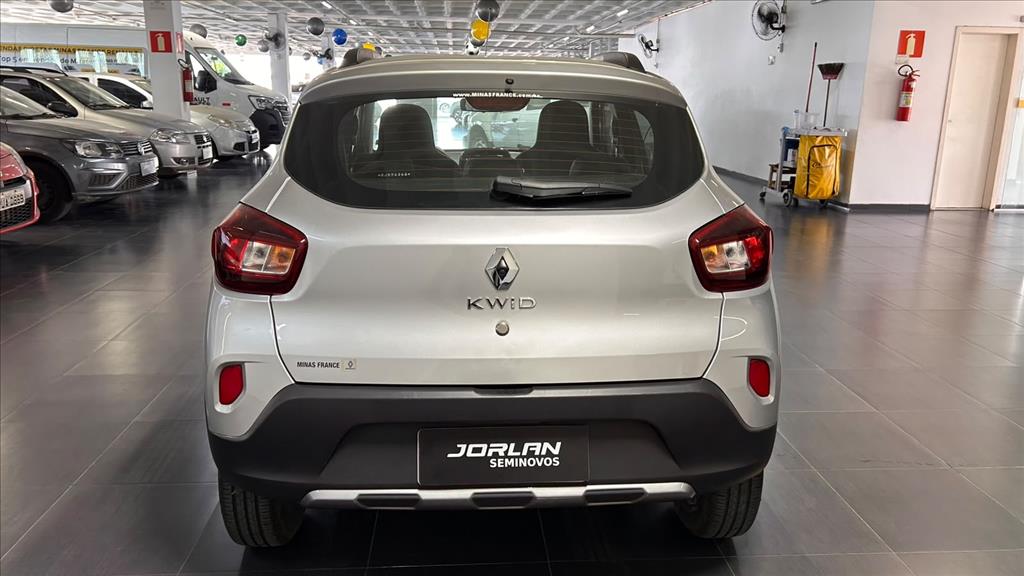 KWID 1.0 12V SCE FLEX OUTSIDER MANUAL4