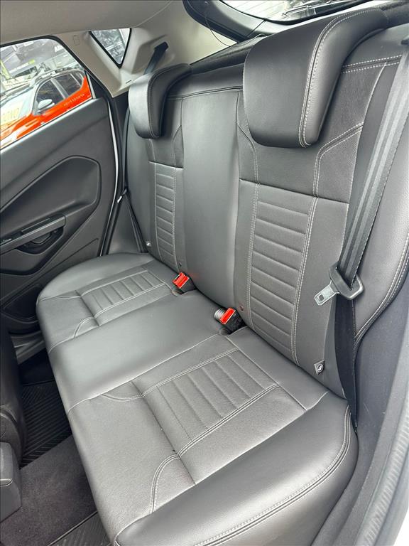 FIESTA 1.6 TITANIUM HATCH 16V FLEX 4P POWERSHIFT14