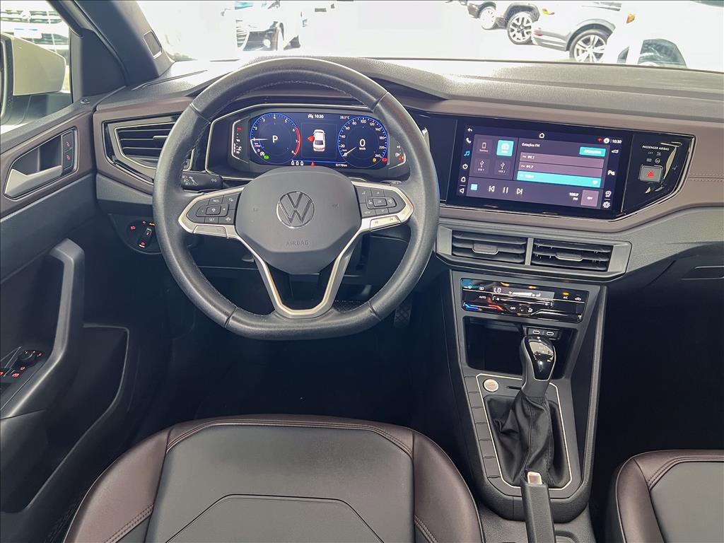 VIRTUS 1.0 200 TSI HIGHLINE AUTOMÁTICO10