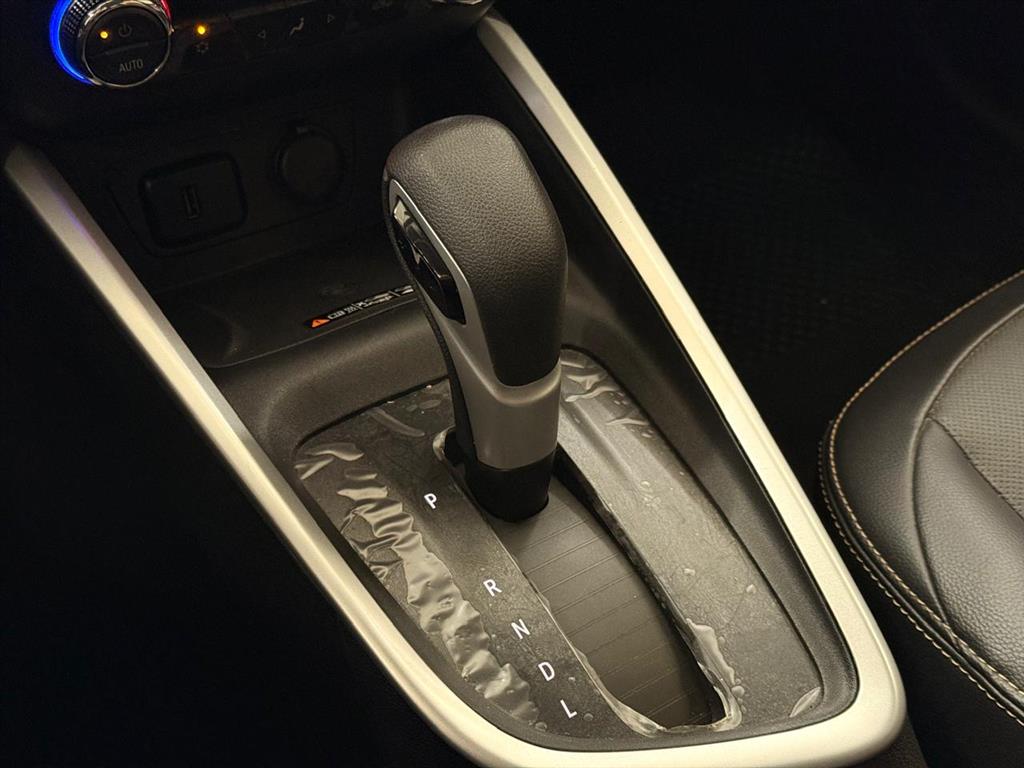 ONIX 1.0 TURBO FLEX PREMIER AUTOMÁTICO8
