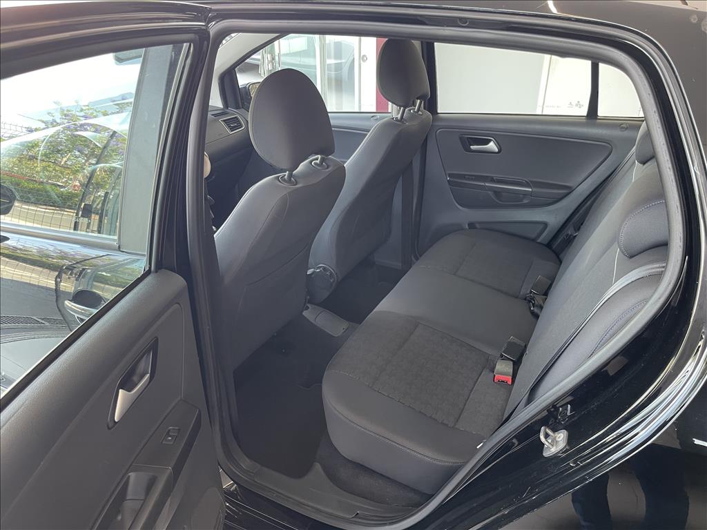 FOX 1.6 MSI COMFORTLINE 8V FLEX 4P MANUAL9